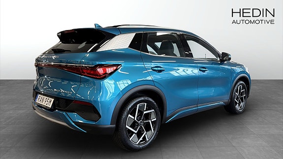 BYD Atto 3 5 of 24