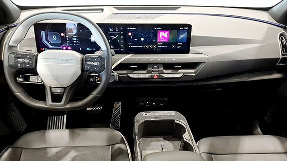 Kia EV5 4 of 12