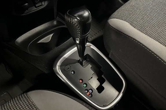 Toyota Yaris 19 of 20