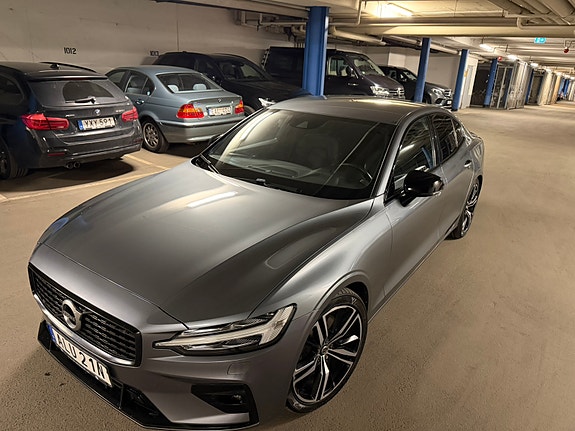 Volvo S60 2 of 30