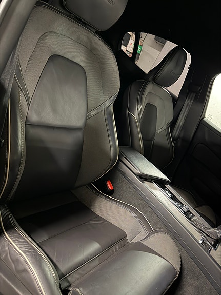 Volvo S60 16 of 30