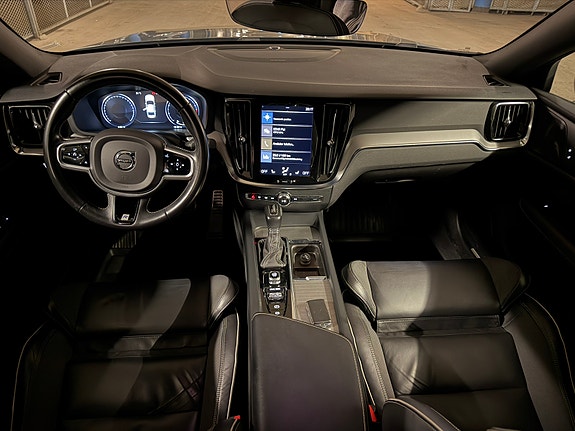 Volvo S60 21 of 30