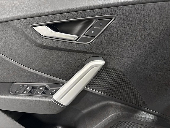 Audi Q2 18 of 18