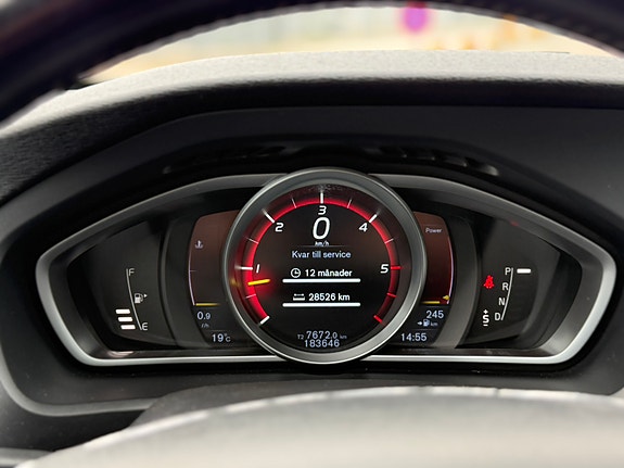 Volvo V40 15 of 24