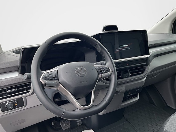 Volkswagen Transporter 12 of 12