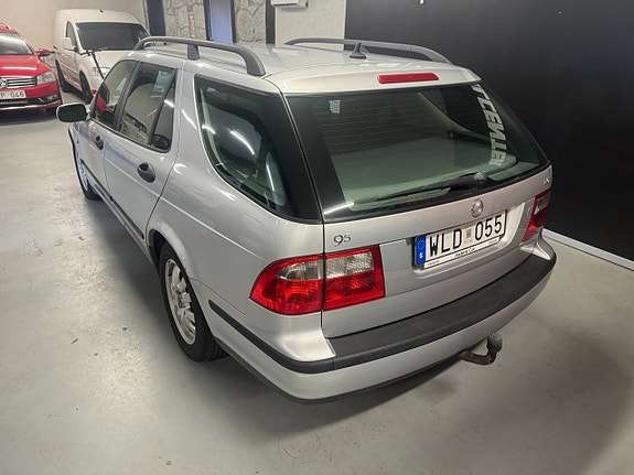 Saab 9-5 5 of 7