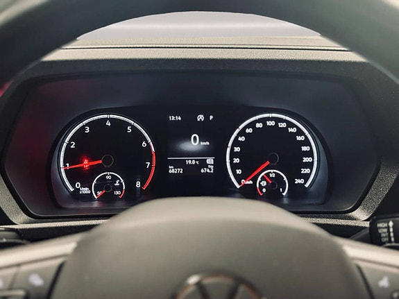 Volkswagen Caddy 15 of 23
