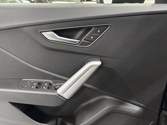 Audi Q2 16 of 16