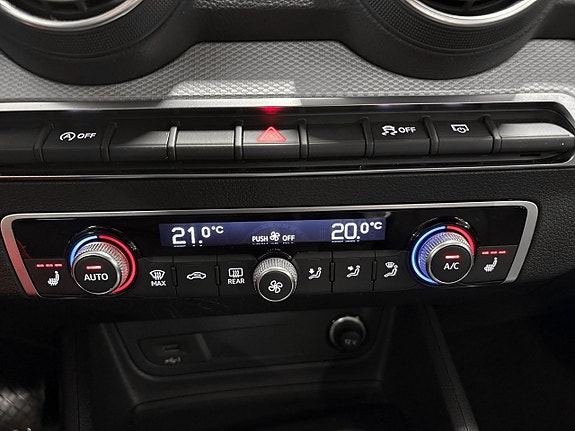 Audi Q2 13 of 16