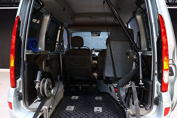 Renault Kangoo Express 12 of 26