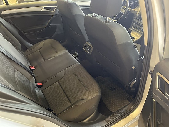 Volkswagen Golf I 14 of 24