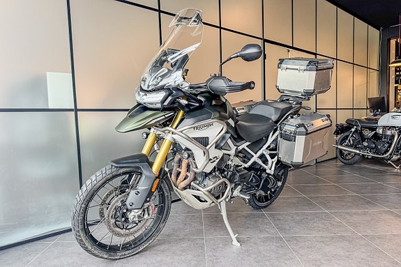 Triumph Tiger 1200 Rally Pro 2 of 5