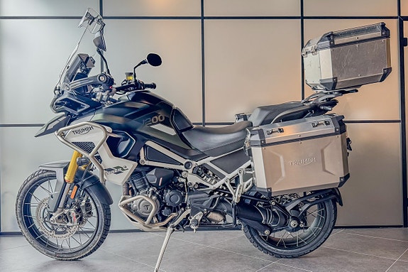 Triumph Tiger 1200 Rally Pro 3 of 5