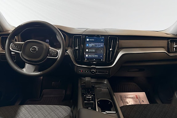 Volvo XC60 9 of 20