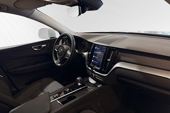 Volvo XC60 10 of 20