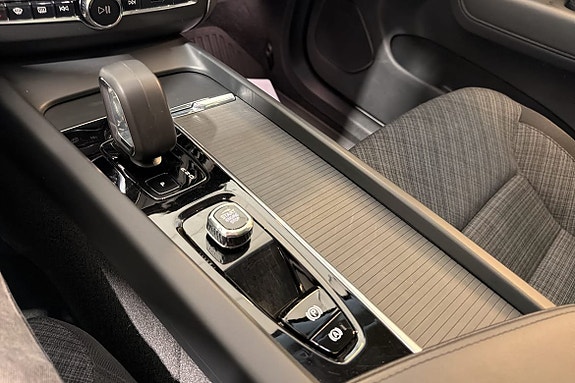 Volvo XC60 20 of 21