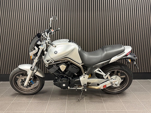 Yamaha BT1100 Bulldog 4 of 6