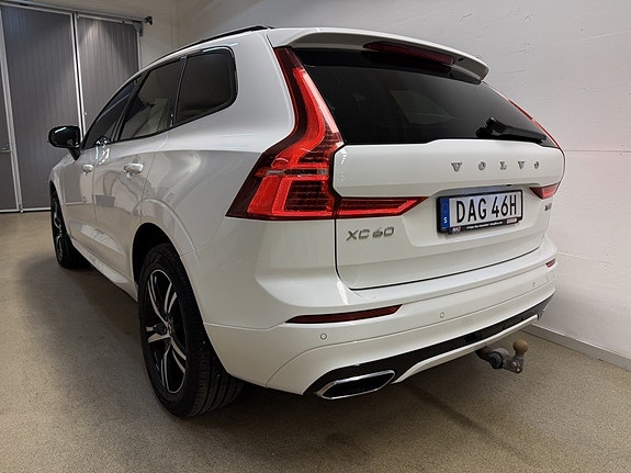 Volvo XC60 16 of 30