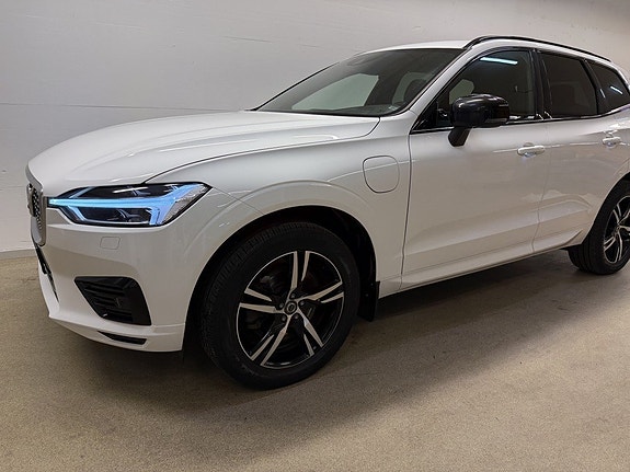 Volvo XC60 14 of 30