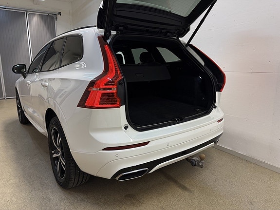Volvo XC60 15 of 30