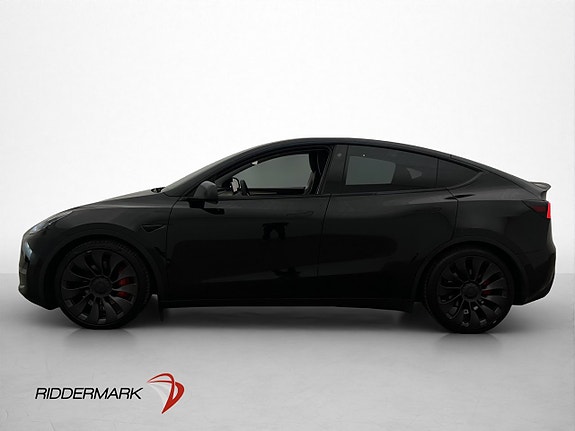 Tesla Model Y 5 of 30