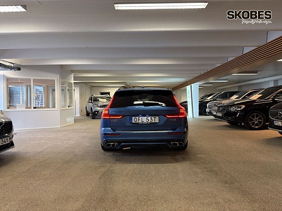 Volvo V60 5 of 26