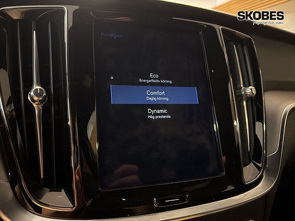 Volvo V60 24 of 26