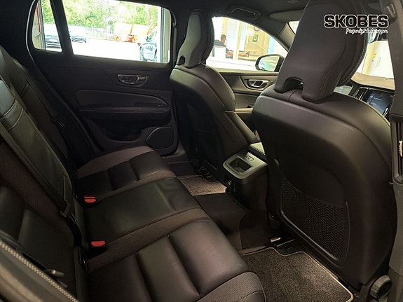 Volvo V60 9 of 26