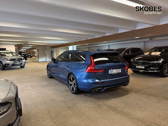 Volvo V60 4 of 26
