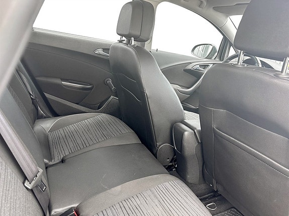 Opel Astra 6 of 15