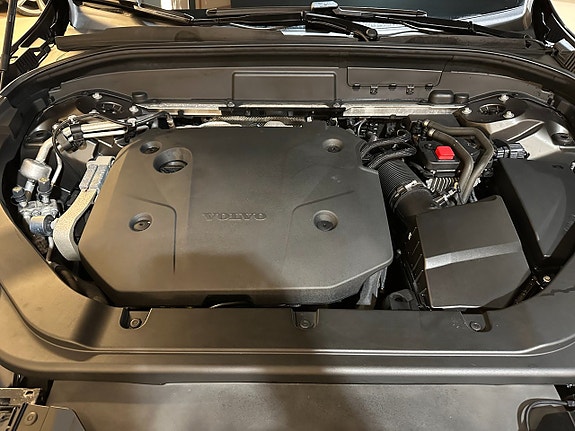 Volvo XC60 24 of 24