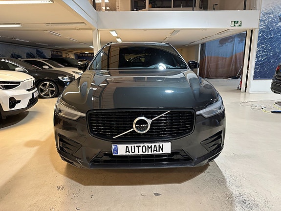 Volvo XC60 2 of 24