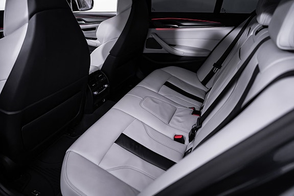 BMW M5 26 of 27