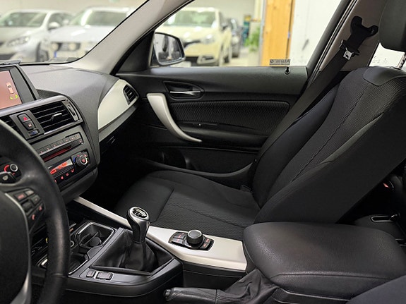 BMW 116i 12 of 18