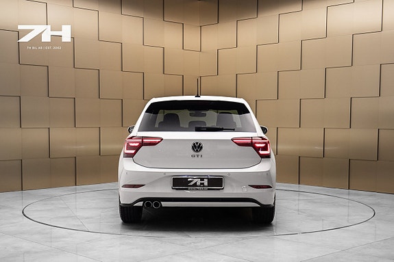 Volkswagen Polo 4 of 21