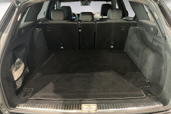 Mercedes-Benz E220 d 15 of 16