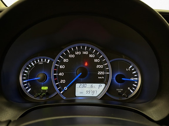 Toyota Yaris 15 of 25