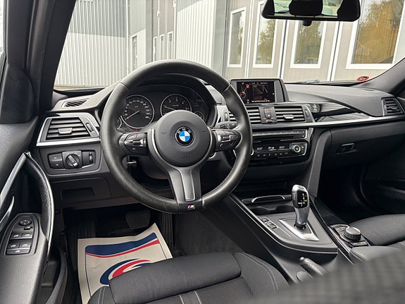 BMW 320d 19 of 23