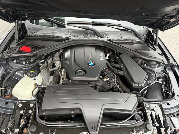 BMW 320d 22 of 23