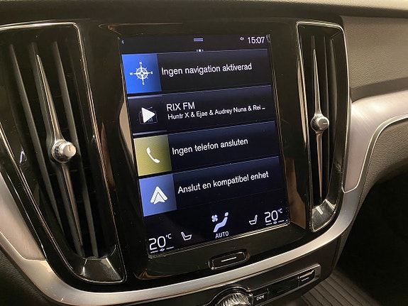 Volvo V60 Cross Country 21 of 26