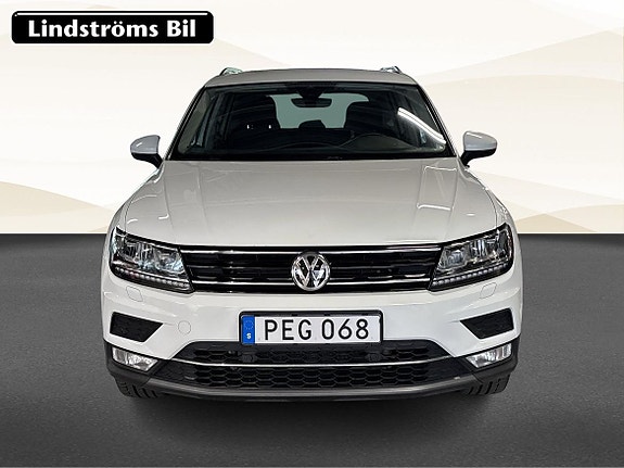 Volkswagen Tiguan 8 of 18