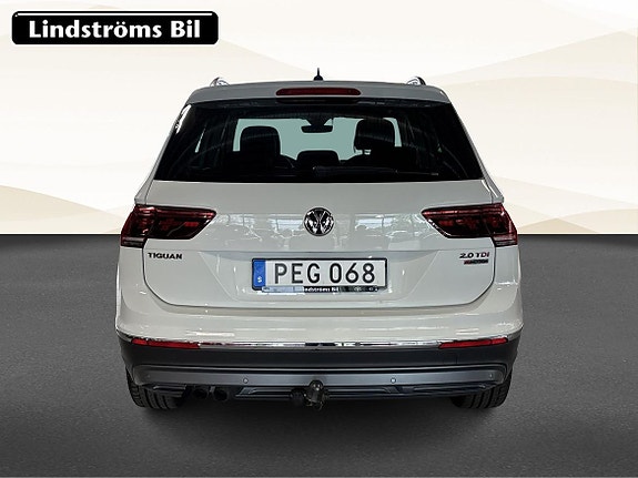 Volkswagen Tiguan 7 of 18