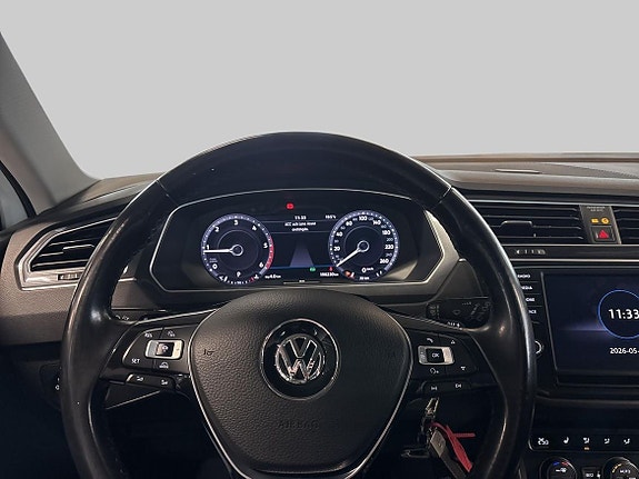 Volkswagen Tiguan 14 of 18