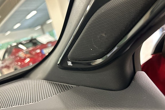 Toyota C-HR 12 of 12
