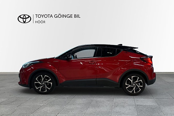 Toyota C-HR 4 of 12