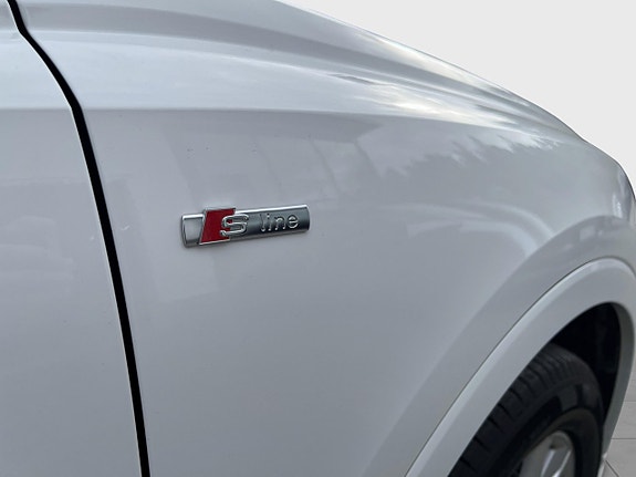 Audi Q3 15 of 20