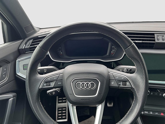 Audi Q3 8 of 20