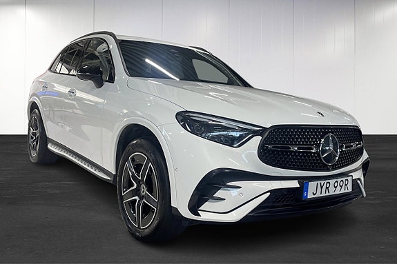 Mercedes-Benz GLC300 e 2 of 15