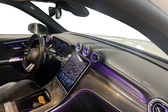 Mercedes-Benz GLC300 e 10 of 15