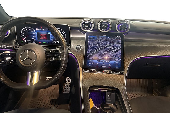 Mercedes-Benz GLC300 e 9 of 15